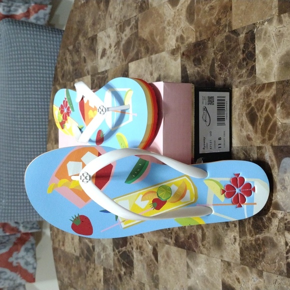 Kate Spade Flip Flops - Picture 1 of 15